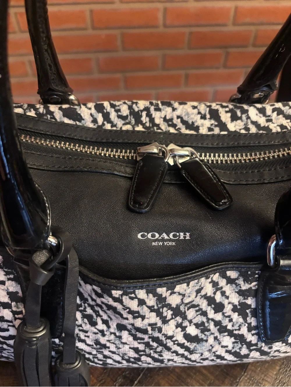 Coach 25814 LEGACY DONEGAL Satchel ❤️😎